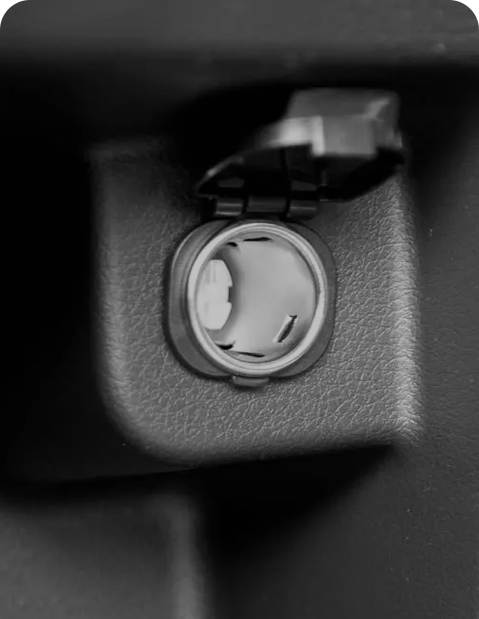 Car 12V cigarette lighter socket power outlet for Ottocast wireless CarPlay and Android Auto adapter connection